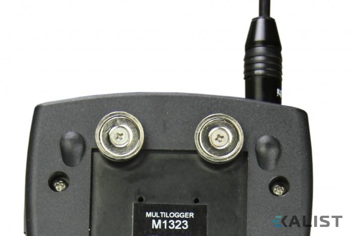 Comet MLP003 holder for mounting Multilogger on magnetic surfaces