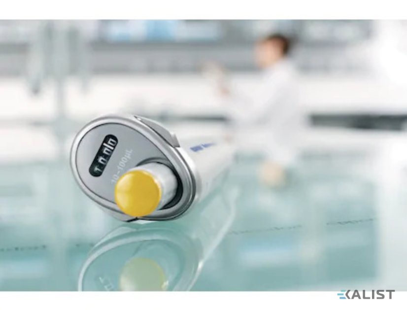 Laboratórna pipeta Eppendorf Reference 2, nastaviteľná 2 - 20 µl (žlté - 200 µl špičky)