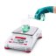 laboratorní váha OHAUS Adventurer Precision ověřitelná