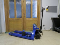 Hire of pallet scales