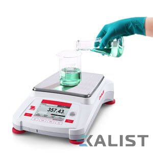laboratorní váha OHAUS Adventurer Precision ověřitelná