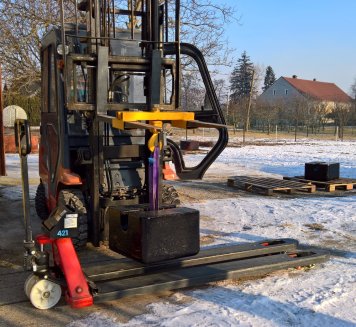 Kalibrace vážícího paletového vozíku prostřednictvím etalonu 500 kg
